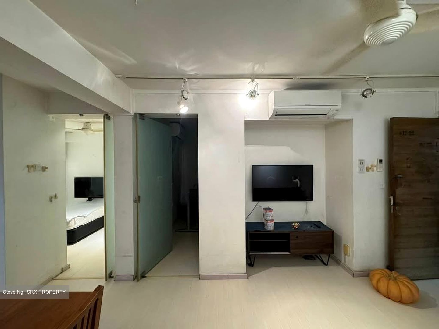 Blk 4 Tanjong Pagar Plaza (Bukit Merah), HDB 3 Rooms #563932191